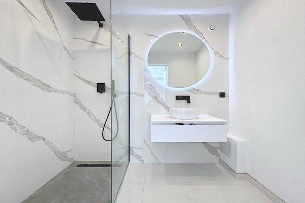 Modern appartement voor 2 personen in Mandelieu-la-Napoule - thumbnail 4