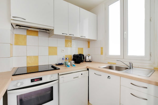 Licht appartement 4p bij Père Lachaise, Parijs 20e - thumbnail 2