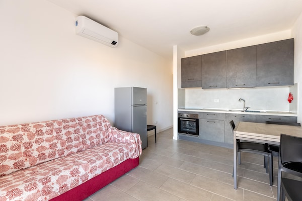 Modern appartement met zeezicht en zwembad in Castelsardo · 6 pers. - thumbnail 3
