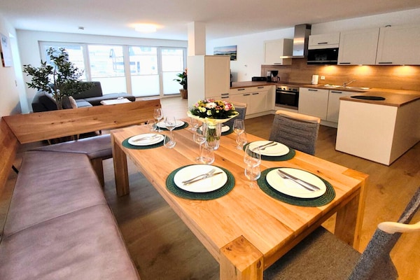 Stijlvol appartement direct aan de skipiste in Winterberg met sauna - thumbnail 3
