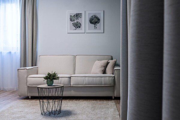 Ruim appartement voor 6 aan de golfbaan in Schwaz, vlakbij centrum - thumbnail 4