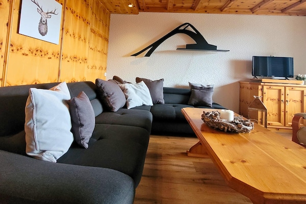 Comfortabel appartement in centrum Winterberg met balkon - thumbnail 2
