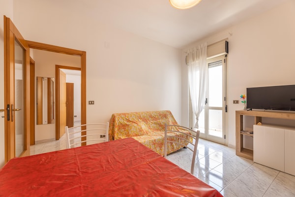 Licht appartement op 150m van het strand in Gallipoli met balkon - thumbnail 4