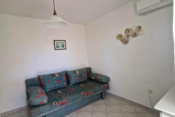 2-persoons appartement in Srima op 300 meter van het strand · 2 pers. - thumbnail 5