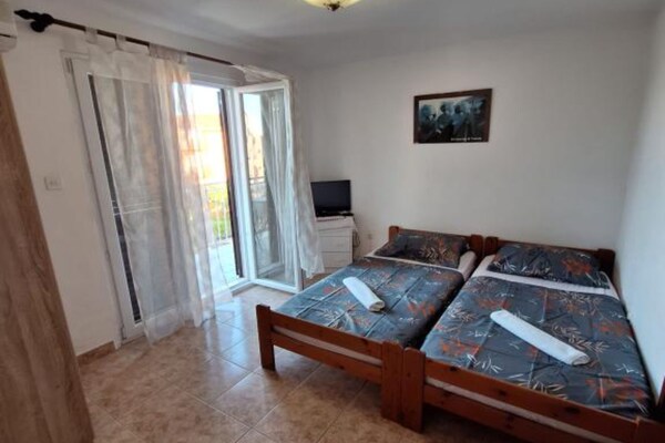 4-persoons appartement met balkon in Biograd na Moru - thumbnail 6