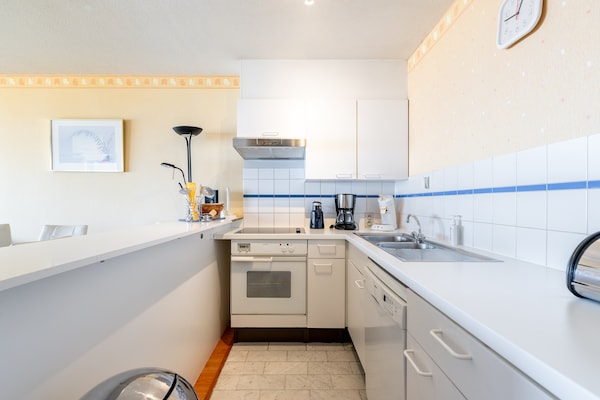 Licht appartement op de 6e verdieping met panoramisch zeezicht en twee terrassen - thumbnail 5