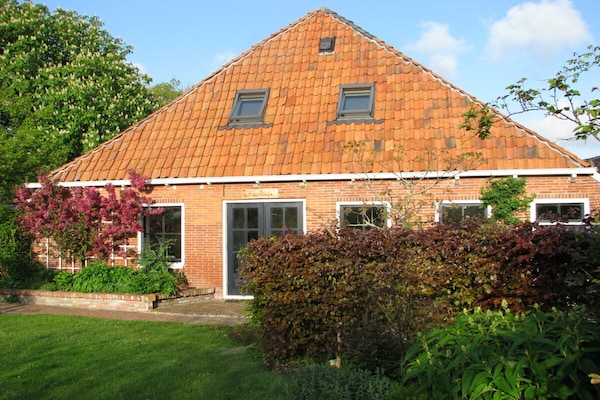 Sfeervol vakantiehuis in hartje Ezinge, hart van het Westerkwartier - thumbnail 3