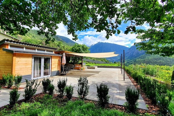 Luxe groepshuis met 6 themakamers in Visperterminen, Zwitserland - thumbnail 2
