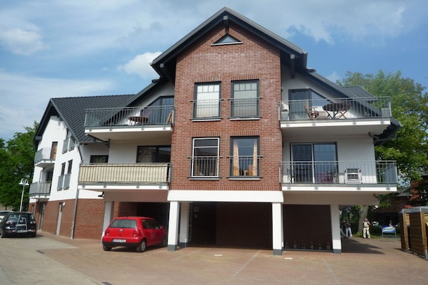 Licht appartement met zuidwest balkon op 100m van het centrum van Zingst - thumbnail 3
