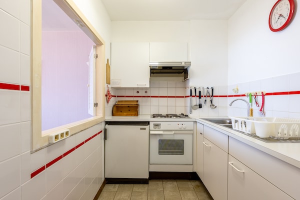 4-persoons appartement met 2 terrassen aan de Zeedijk van Blankenberge - thumbnail 6