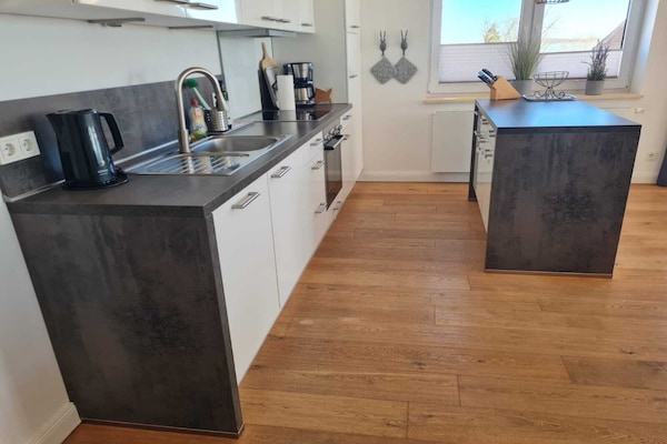 4-persoons appartement aan zee in Orth met uitzicht op de Oostzee - thumbnail 3