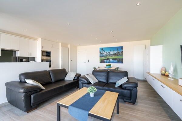 Stijlvol appartement aan zee met uitzicht op de boulevard in Blankenberge - thumbnail 5