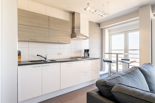 6-persoons appartement met zeezicht in Blankenberge - thumbnail 4