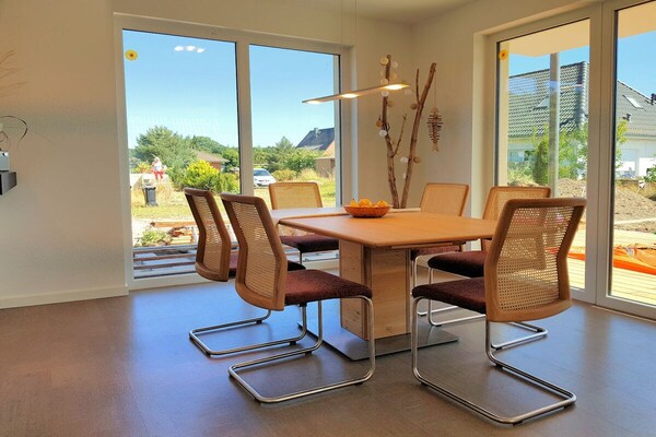 Moderne vakantiewoning Breeger Saalstein op Rügen, 1km van centrum Breege - thumbnail 5