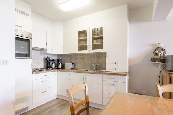 4-persoons appartement met zeezicht aan de Zeedijk in Blankenberge - thumbnail 4