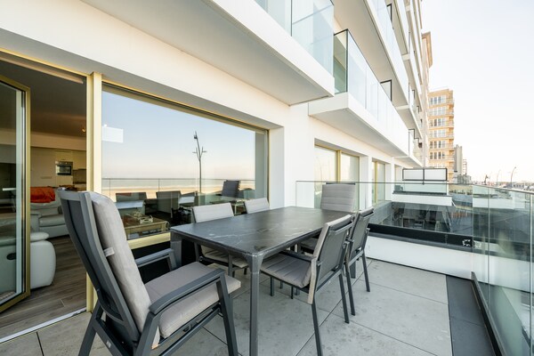 4-persoons appartement met zeezicht aan de Zeedijk in Blankenberge - thumbnail 5