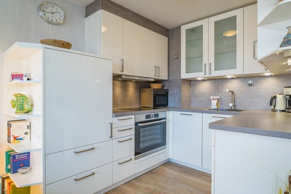 Strandappartement Westerland Sylt – 150m van zee, 4e verdieping met balkon - thumbnail 4