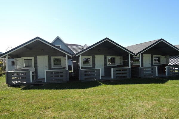 Knusse bungalow voor 4 bij zee en meer in Dziwnówek - thumbnail 1
