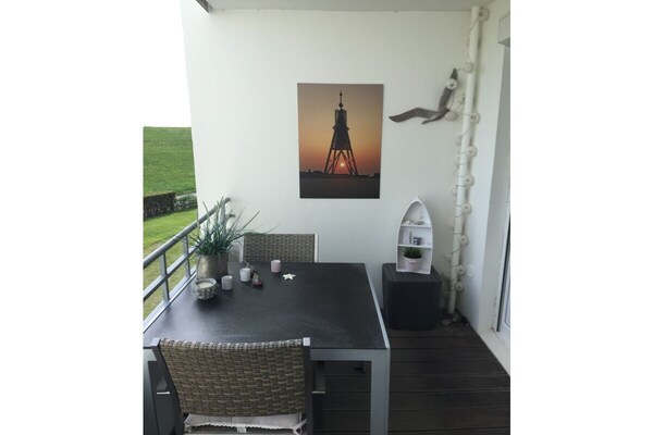 Appartement aan de dijk met weids uitzicht op zee en Kugelbake - thumbnail 5