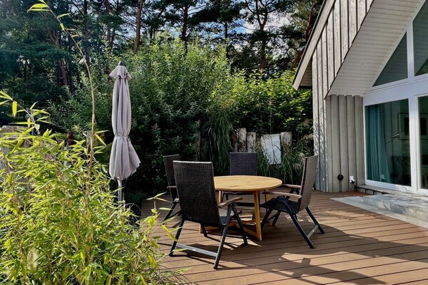 Architectonisch vakantiehuis met sauna en zonnige tuin op 2 km van Zingst - thumbnail 4
