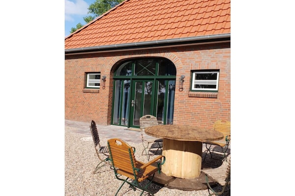 Luxe vakantiehuis in Jade met 3 slaapkamers, terras en grote tuin - thumbnail 4