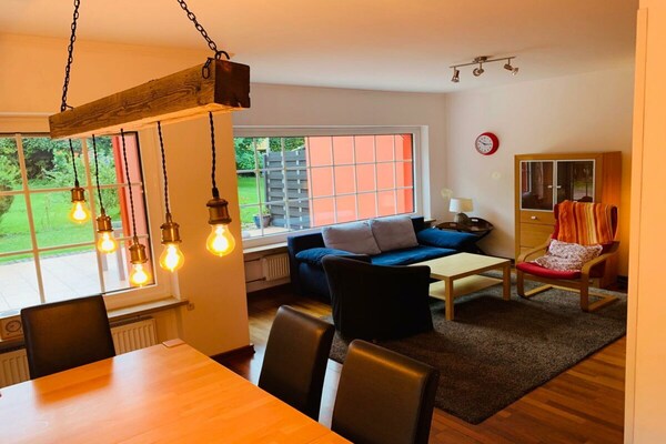 Licht vakantiehuis met tuin en terras, 15 minuten van centrum München - thumbnail 5