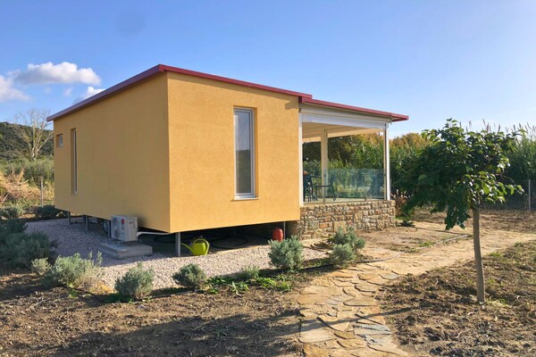 Eco Banana Home: Tiny house op 180m van zee in Finikounda - thumbnail 2