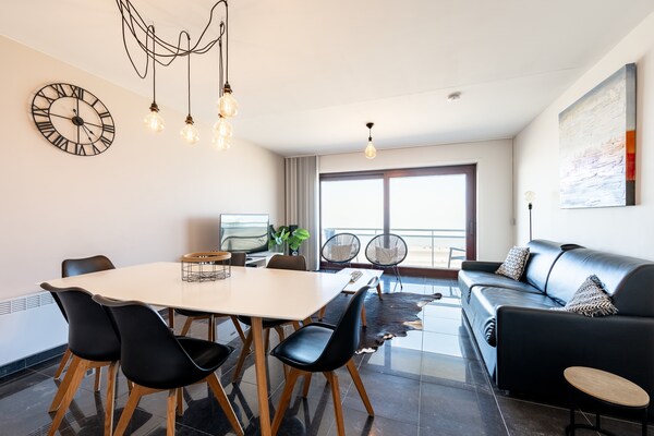 6-persoons appartement met zeezicht en dubbel terras in Blankenberge - thumbnail 2