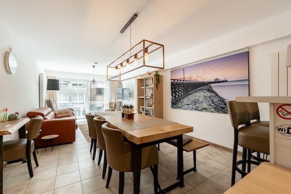 6-persoons appartement met zeezicht en lift in Blankenberge - thumbnail 2