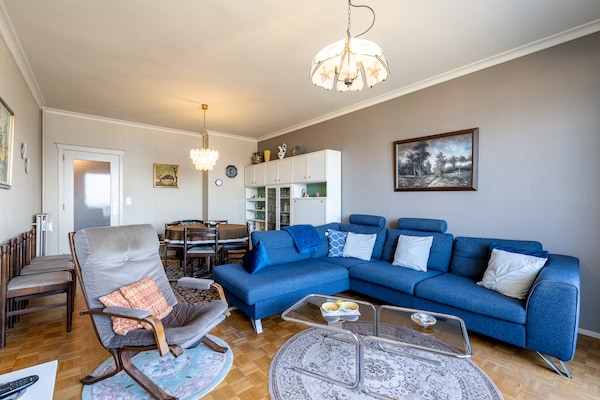 Panoramisch zeezicht appartement voor 8 personen aan de Zeedijk van Blankenberge - thumbnail 5
