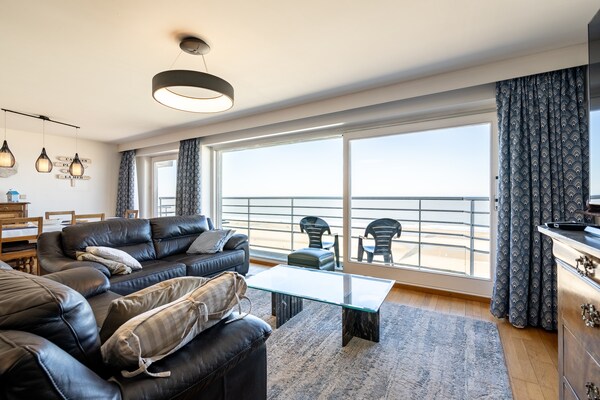 6-persoons appartement met zeezicht aan de Zeedijk in Blankenberge · 6 pers. - thumbnail 1