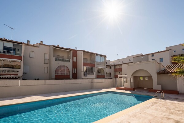 Appartement op 100m van strand met zwembad in Agde - thumbnail 2
