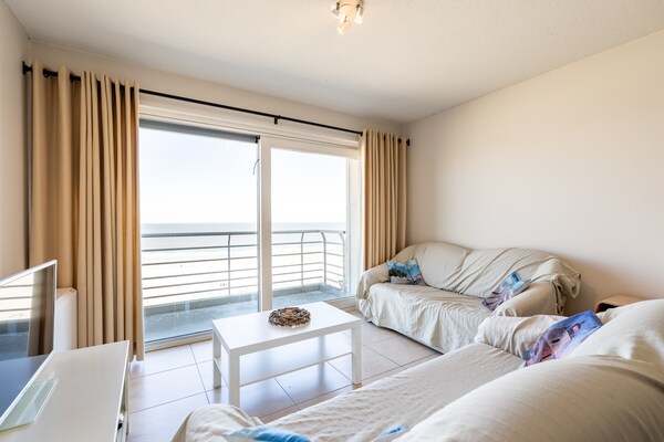 Studio met panoramisch zeezicht op de 8e verdieping in Blankenberge - thumbnail 6