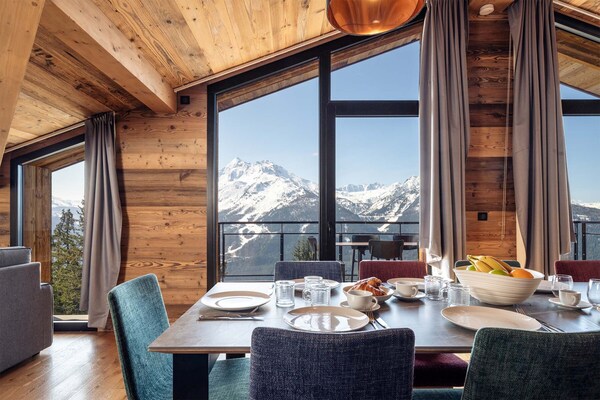 Ruim duplex chalet voor 14 personen in La Rosière, vlakbij de pistes - thumbnail 5