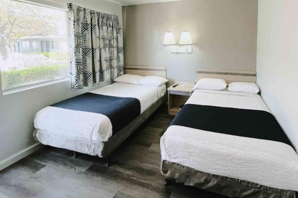 2 Full Beds  Non-smoking - Holbrook, AZ