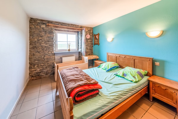 20-persoons boerderij met sauna en bubbelbad in Brisy-Gouvy - thumbnail 3