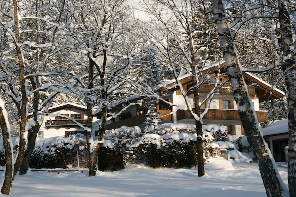 Ruim vakantiehuis voor 9 personen in Garmisch-Partenkirchen met terras op het zuidwesten - thumbnail 2