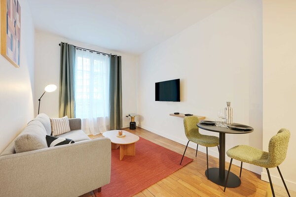 Gerenoveerd appartement in Boulogne-Billancourt, 6 minuten van metro - thumbnail 5