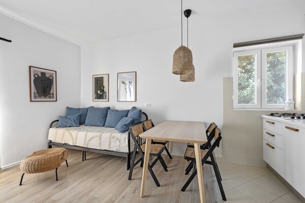 Aan het strand: Comfortabel appartement in Brodarica - thumbnail 3
