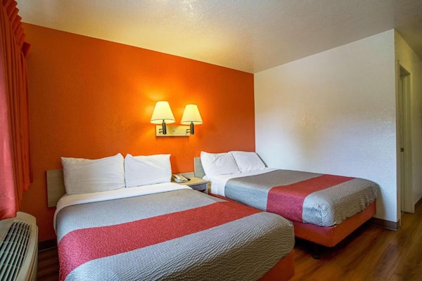 2 Full Beds - Prescott, AZ