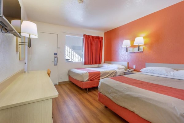 2 Full Beds  Premium - Phoenix, AZ