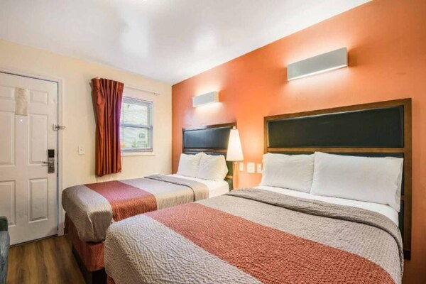2 Full Beds  Non-smoking - Ocean Grove, NJ