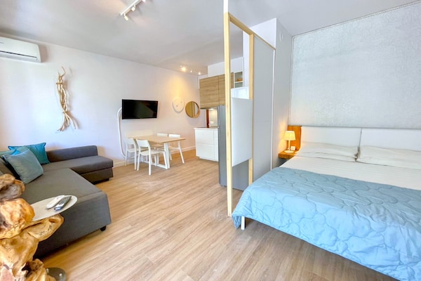 Knus appartement met terras op 50 meter van het strand in Caorle - thumbnail 2