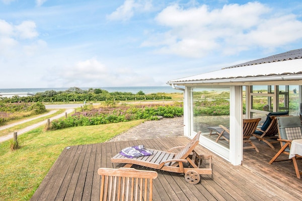 Eerstelijns strandhuis aan het Kattegat in Fjellerup voor 4 personen - thumbnail 5