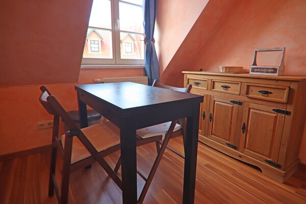 Ferienwohnung Backbord: Sfeervol appartement in hartje Röbel aan het Müritzmeer - thumbnail 3