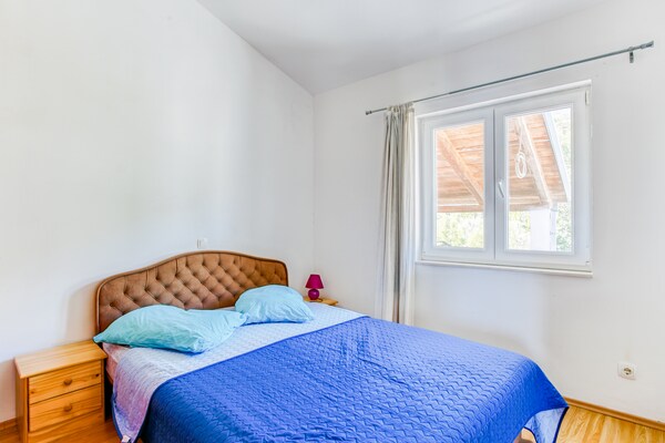 Appartement Anja: Uitzicht op de Baai van Stomorska voor 6 personen - thumbnail 4