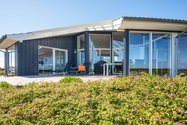 Panoramavakantiehuis bij Hejlsminde Strand, 300m van zee met sauna - thumbnail 3
