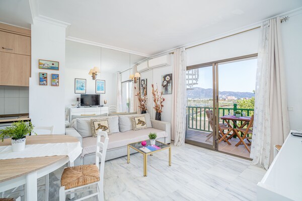 Modern appartement aan de golf, 300m van strand Empuriabrava - thumbnail 1