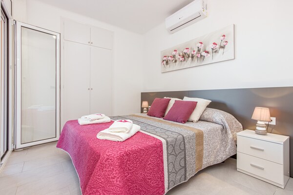 Modern golfappartement in Empuriabrava met 3 slaapkamers op 50m van het strand - thumbnail 3