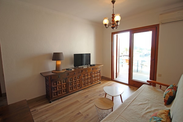 Op 1,5 km van het strand: comfortabel appartement in Empuriabrava - thumbnail 6